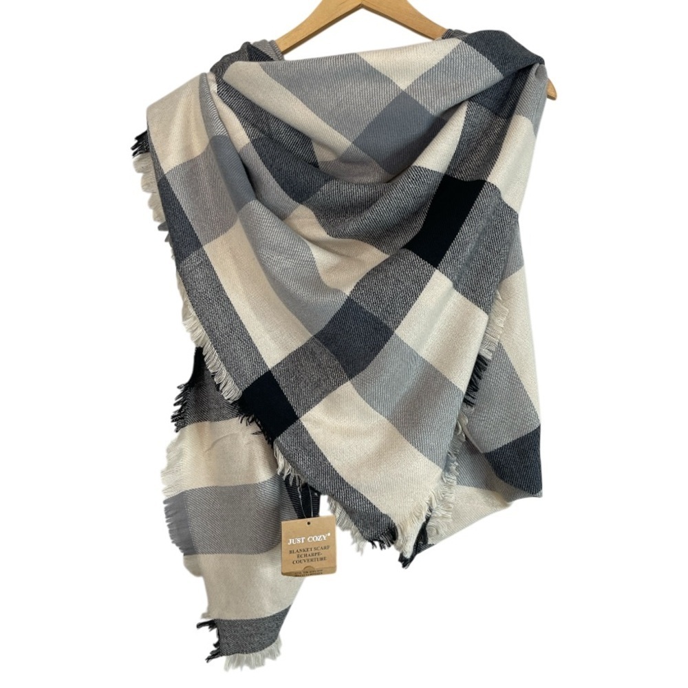 Just Cozy NWT Plaid Fringe Blanket Scarf Black Cream Soft